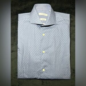 Men’s Issac Mizrahi Button Down Long Sleeve Shirt Blue w/blue dots, Size15 32/33